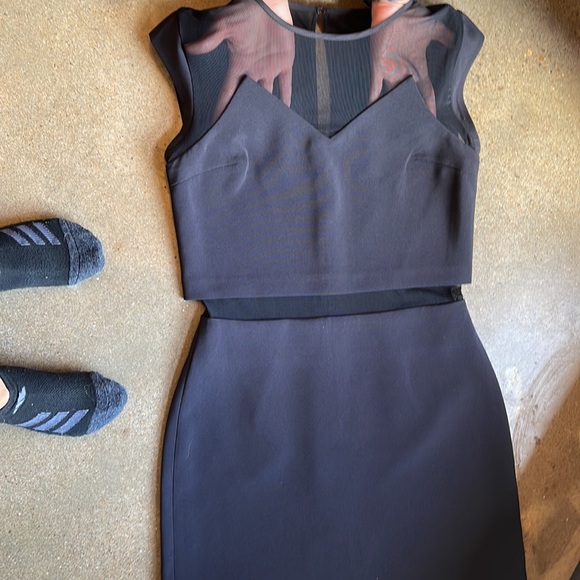 Black mini - Picture 3 of 3